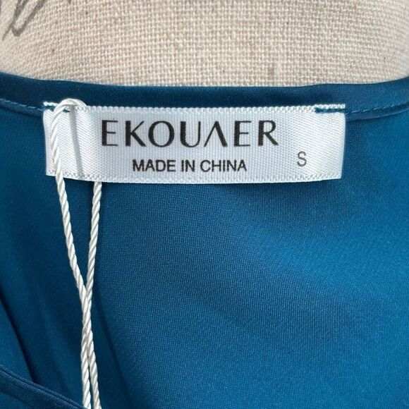 Ekouaer Sleeveless Satiny Chemise Gown Teal Green Size Small NWT - Picture 2 of 9